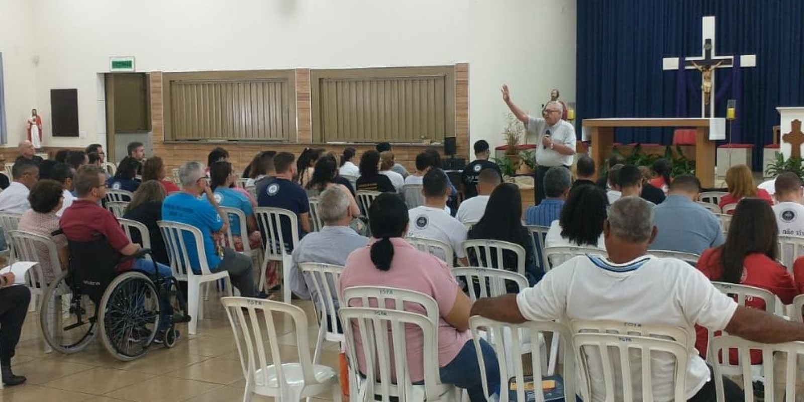 MECE´s participam de encontro de formação com diácono Antônio Charal