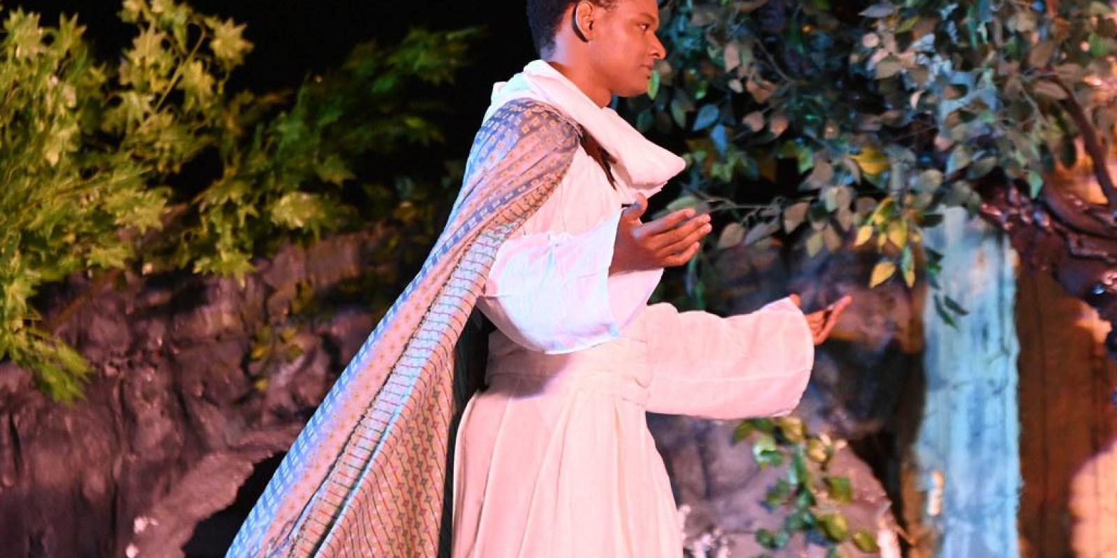 PAIXÃO DE CRISTO DE MARINGÁ TEM JOVEM DA PARÓQUIA NO ELENCO