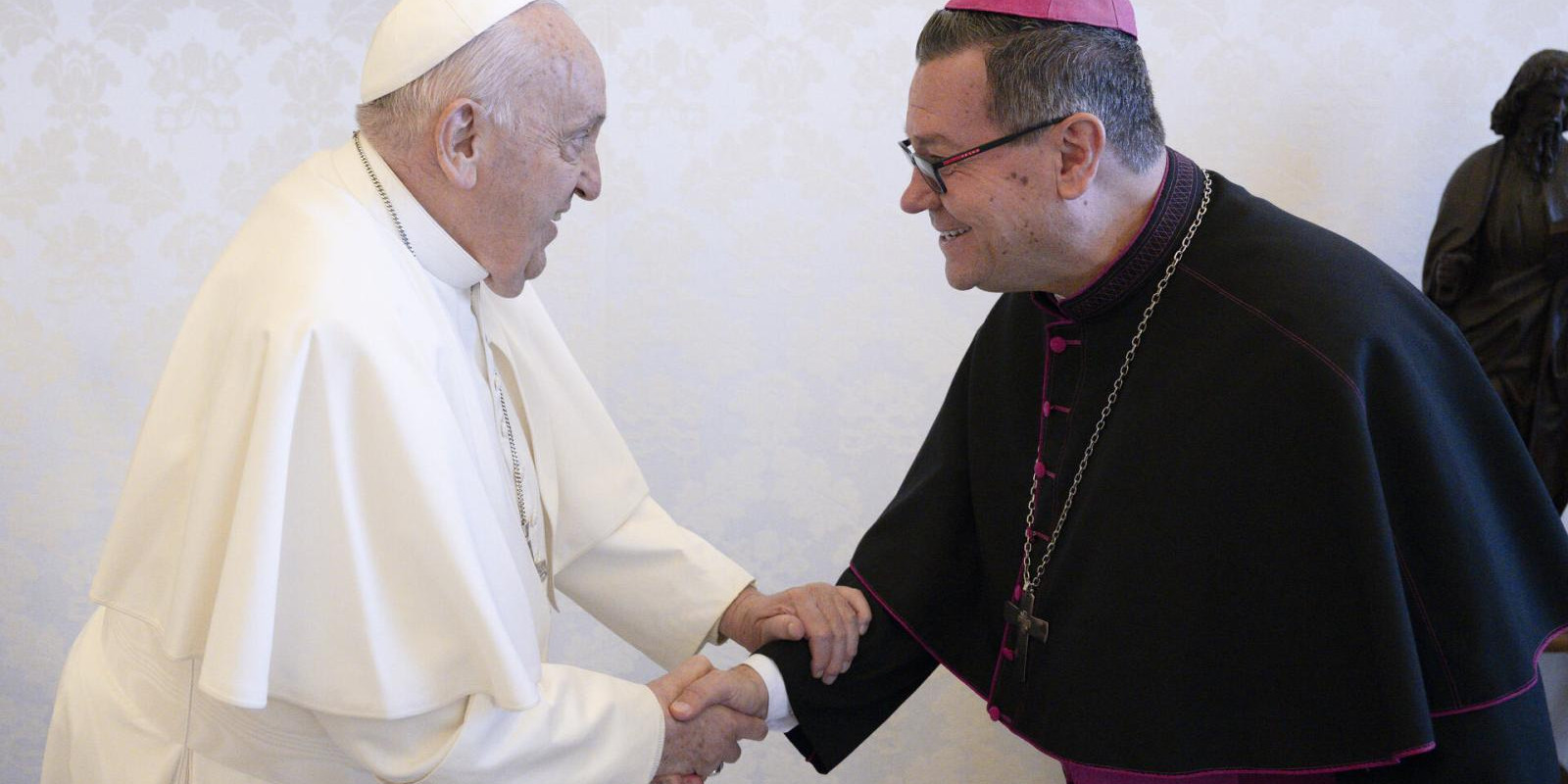 DOM SEVERINO VISITA PAPA FRANCISCO
