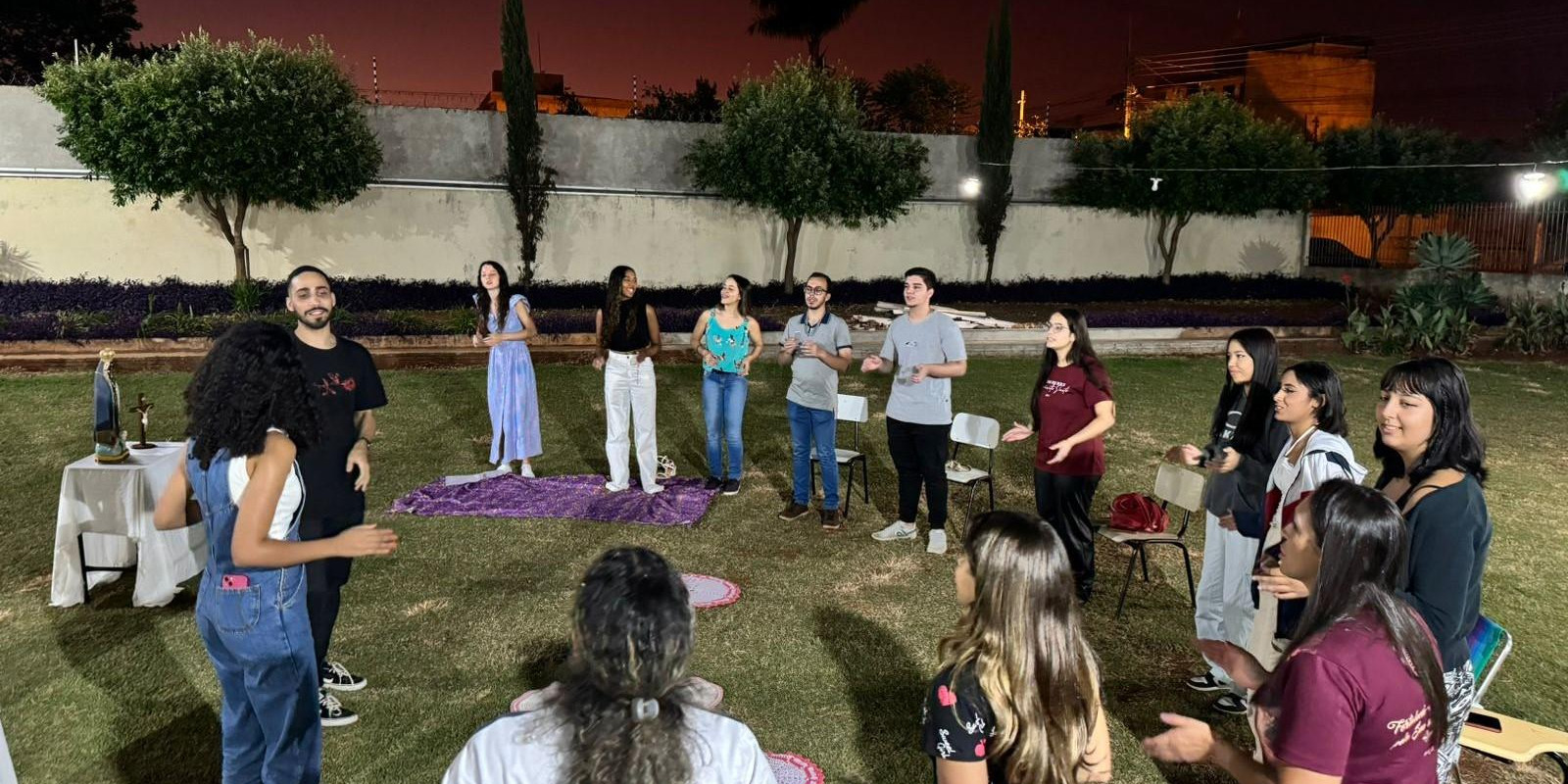 COMUNIDADE COLO DE DEUS ANIMA O PRIMEIRO ENCONTRO DA JORNADA JOVEM