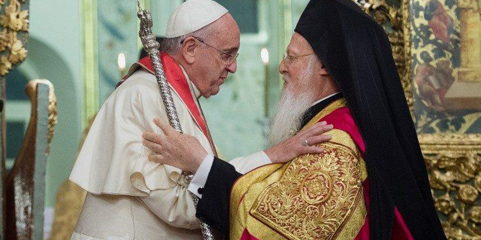 PAPA BUSCA UNIDADE NO DIA DE SANTO ANDRÉ