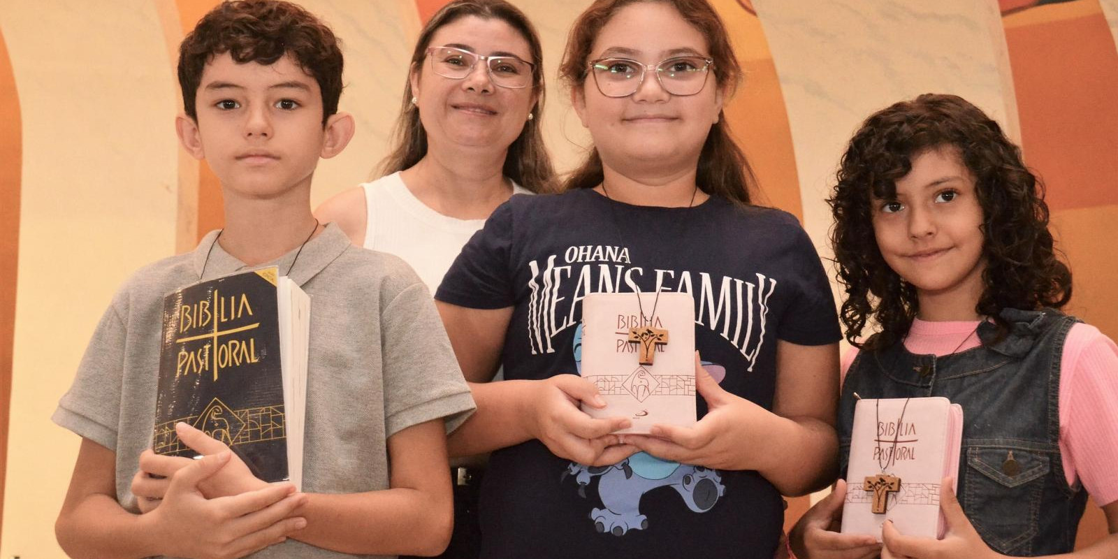 INSCRIÇÕES PARA A CATEQUESE E À PREPARAÇÃO AO BATISMO ABREM NA SEGUNDA-FEIRA (02)