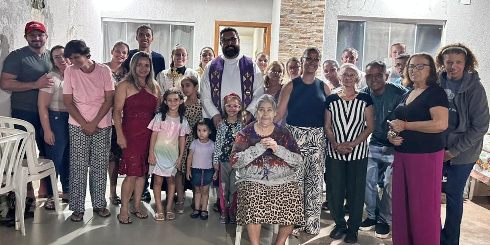 A FAMÍLIA SE TORNA ALTAR ONDE O PÃO É PARTIDO