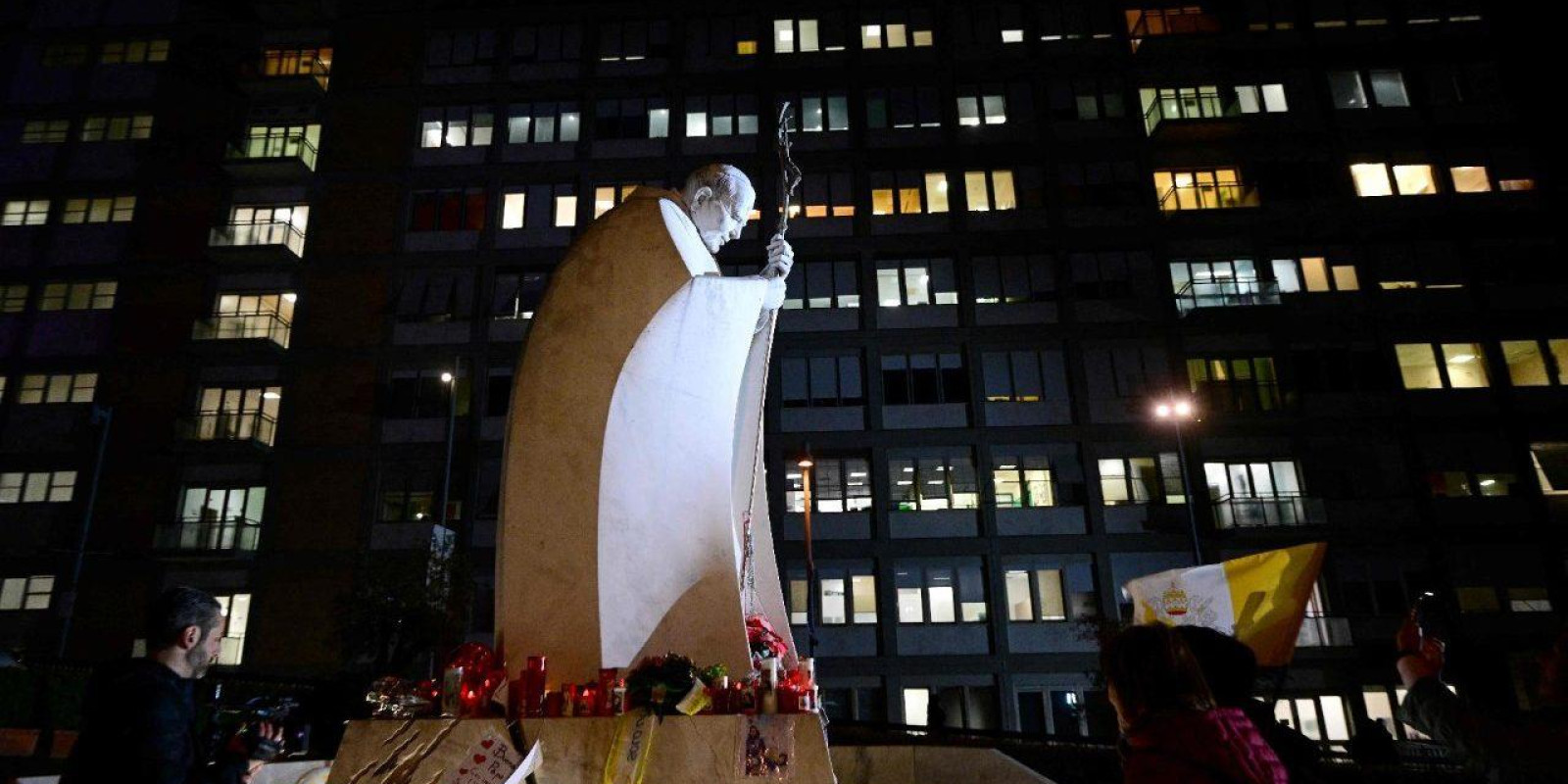 ESTADO DE SAÚDE DO PAPA SE MANTÉM ESTÁVEL ESTADO DE SAÚDE DO PAPA SE MANTÉM ESTÁVEL