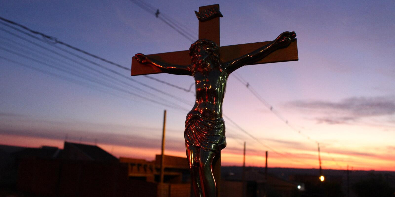 CAMINHADA COMEÇA ÁS 4H30 SAINDO DA MATRIZ CAMINHADA COMEÇA ÁS 4H30 SAINDO DA MATRIZ