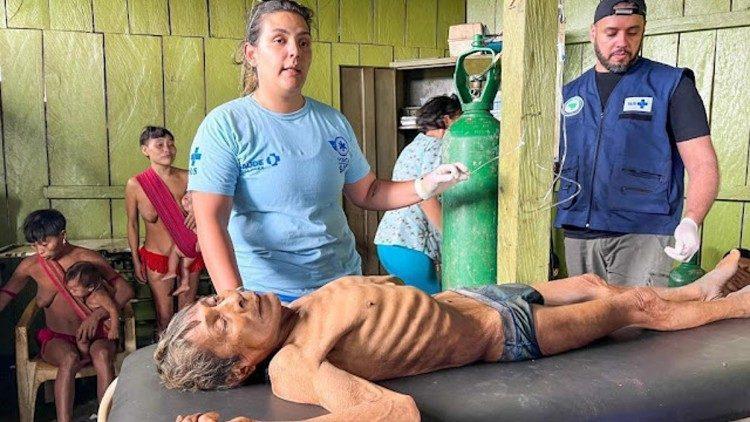 A favor da vida: Igreja Católica socorre povo Yanomami