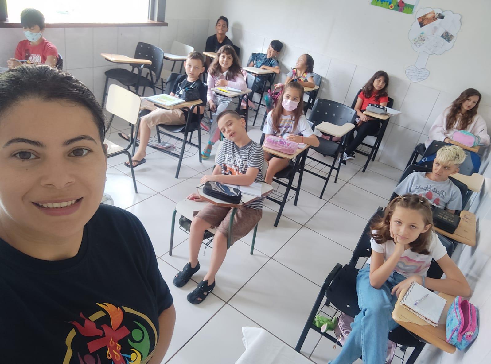 Turmas da Iniciação à Vida Cristã retomam encontros catequéticos