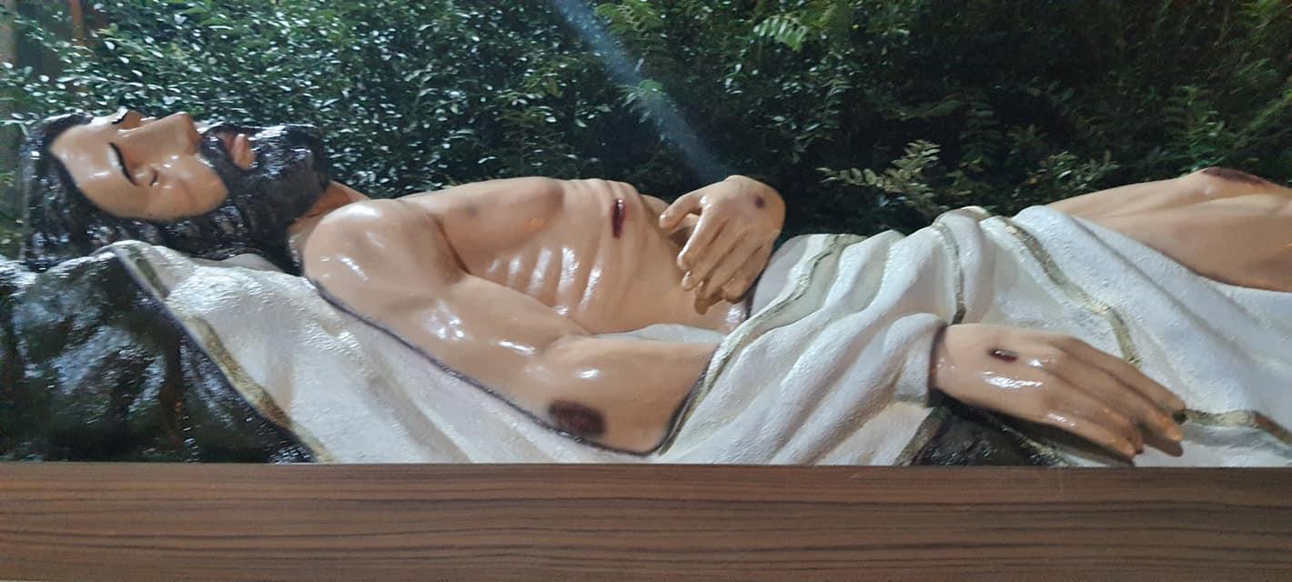 Agenda paroquial completa da quaresma e da Semana Santa