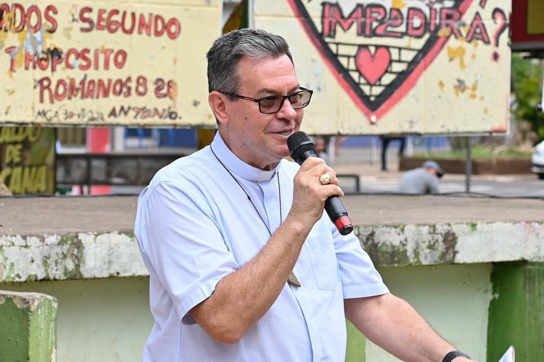ARQUIDIOCESE DE MARINGÁ LANÇA CF 2024 EM PRAÇA PÚBLICA