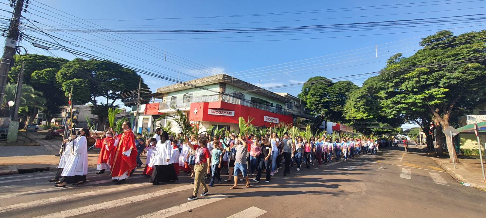 VOCÊ SABE DO QUE É FEITA A CINZA USADA NA QUARTA-FEIRA DE CINZAS?