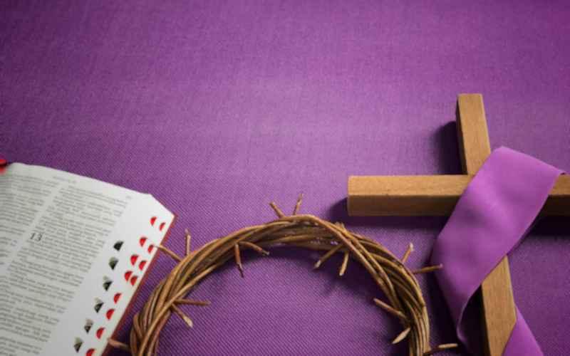 ATIVIDADES PAROQUIAIS RUMO À PÁSCOA DO SENHOR
