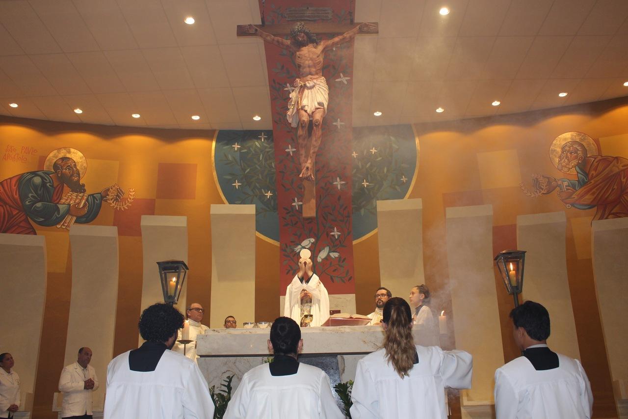 FIQUE LIGADO NOS HORÁRIOS DE MISSA NO DOMINGO (06/04)