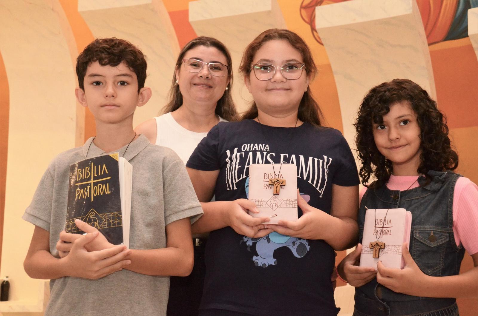 INSCRIÇÕES PARA A CATEQUESE E À PREPARAÇÃO AO BATISMO ABREM NA SEGUNDA-FEIRA (02)