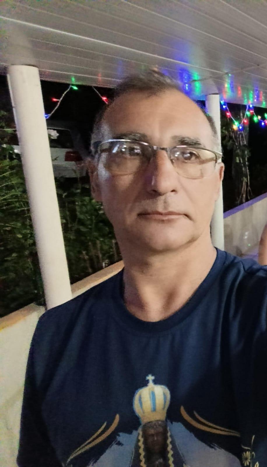 PARÓQUIA ENVIA OITO ASPIRANTES PARA ESCOLA DIACONAL